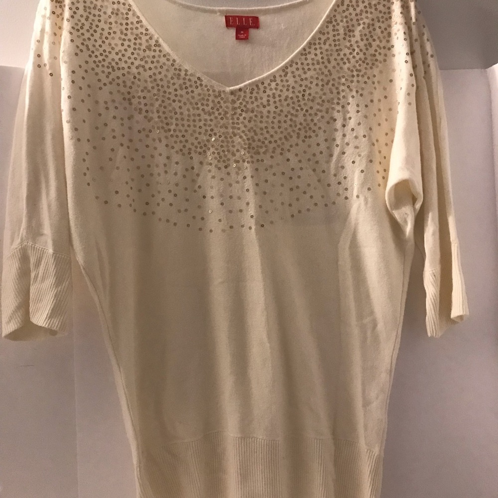 Elle sweater long sleeve size medium cream  gold sequins light weight